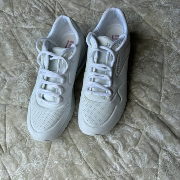 Womens Uno Air Cooled Skechers Like New - Picture 1 of 3